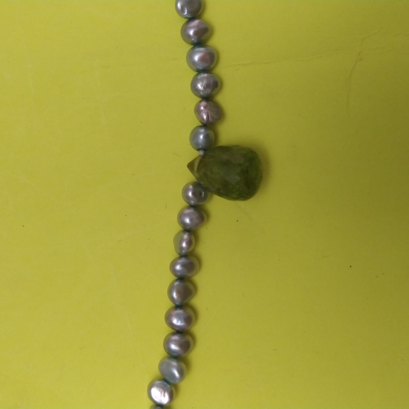 16 INCH GENUINE GEMSTONE NECKLACE WITH 14K GOLD CLASP - Picture 3 of 3